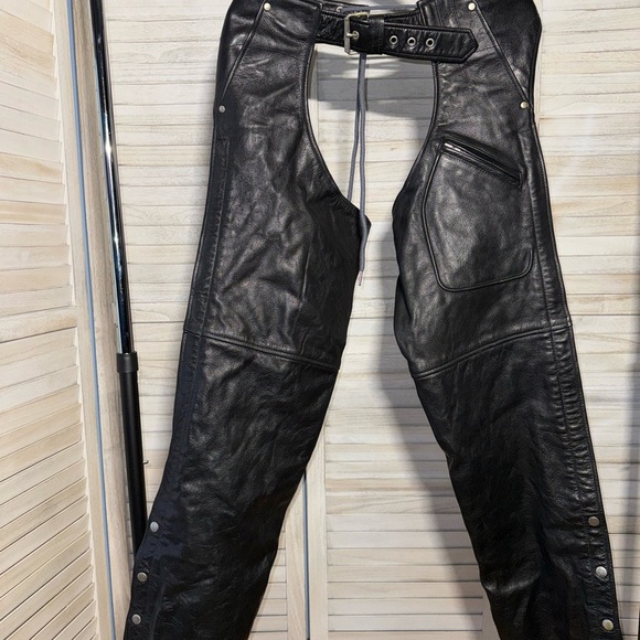 First Classic Apparel Pants - First Classic Leather Gear Motorcycle Chaps Size Adjustable XS Black FMC